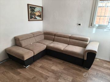 divano angolare in tessuto 