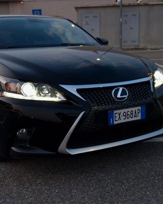 Lexus ct200h  