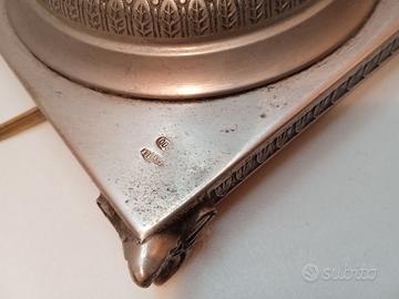 Lampada antica in argento