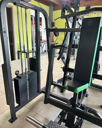 Chest press life fitness