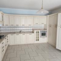 cucina completa di elettrodomestici 