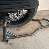 Carrello solleva moto