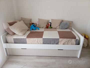Letto singolo con letto estraibile completo di mra