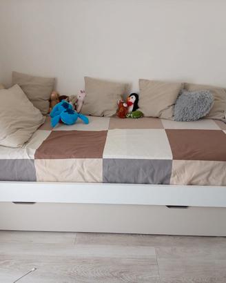 Letto singolo con letto estraibile completo di mra