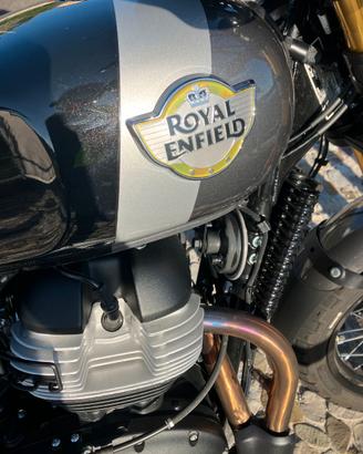 Royal Enfield Interceptor Bear 650
