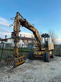 Escavatore liebherr