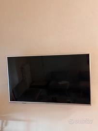 TV Led Panasonic TX-L47ET60E, 47 pollici.