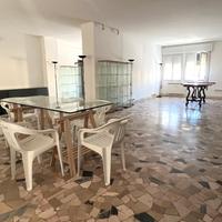 Ampio ufficio al primo piano comodo per venezia