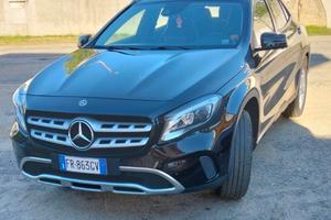 Auto Mercedes GLA 200 sport d