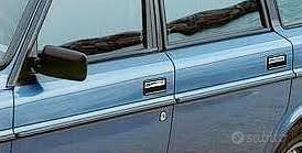 profili neri VOLVO 240 e altri ricambi 
