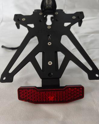 Portatarga Lightech Suzuki GSX-S 1000/950 (2021-25