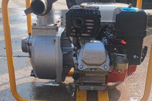 Pompa acqua con motore a scoppio 4t 