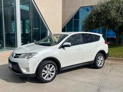 Toyota RAV 4 RAV4 2.2 D-CAT 4WD Style