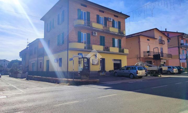4 LOCALI A PERUGIA