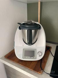 Bimby TM5 Vorwerk completo di accessori e Cook-Key