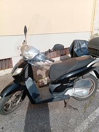 Honda SH150 2006