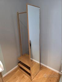 Mobile appendiabiti con specchio