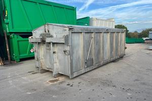 CONTAINER SCARRABILE USATO CON COPERCHIO STAGNO