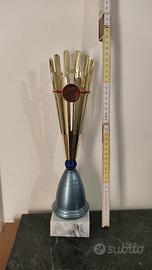 coppe per premiazioni color oro plastica