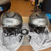 Coppia caschi Shoei J-Cruise con intercom Sena 10U