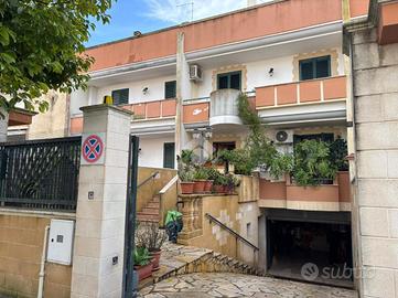 VILLA A SCHIERA A GALLIPOLI