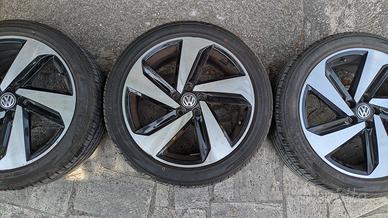 4 Cerchi originali VW Milton Keynes 17" + Gomme