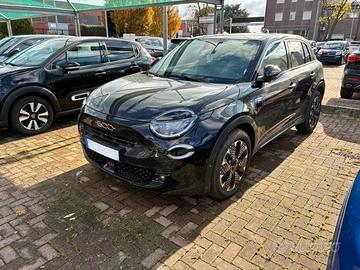 FIAT 600 Hybrid 100 CV DCT MHEV La Prima