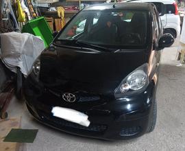 TOYOTA Aygo 1ª serie - 2010