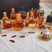 Miniature di profumi 