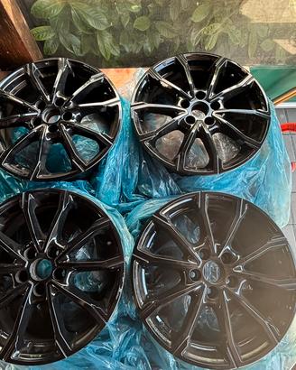 Cerchi Mak da Vinci 5 fori gruppo VW