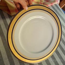 Servizio piatti prezioso