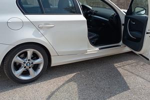 BMW 116d  e87 sport 2011