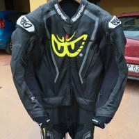 tuta moto 52 divisibile come NUOVA!!! pelle