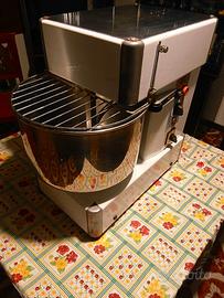  Impastatrice a spirale professionale Q12 