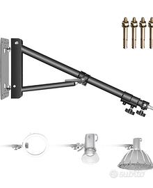 braccio a parete per fotocamera e softbox