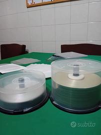 DVD e CD mai usati con custodie