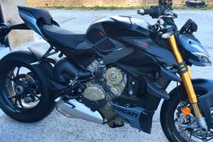 Ducati Streetfighter V4S