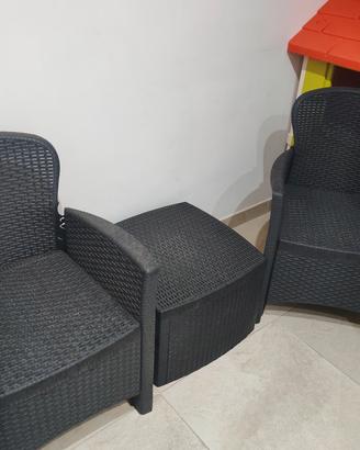 set da giardino con tavolo contenitore 