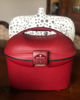 Beauty samsonite rigido