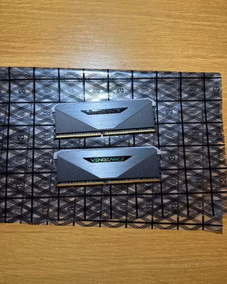 Corsair Vengeance RGB RT 32GB (2x16GB) DDR4 4000MT