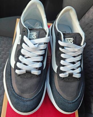 Vans UltraRange 2.0 SE Nere e Bianche Nuove TG 37
