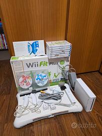 Console Nintendo Wii con accessori e giochi