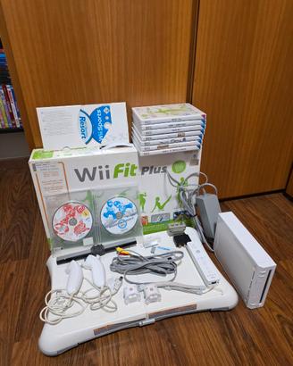Console Nintendo Wii con accessori e giochi