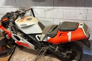 Tzr125