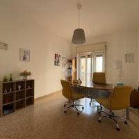 5 LOCALI A PORTICI