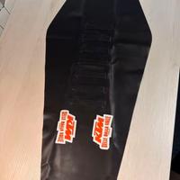 Copertina sella nera ktm selle della valle exc sx