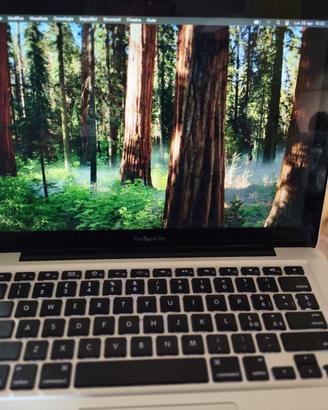macbook pro processore i7 16gb di ram, 1 tb di hd