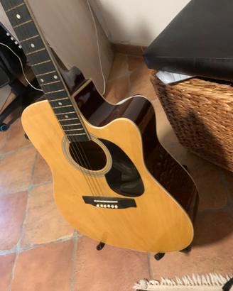 chitarra acustica stratos