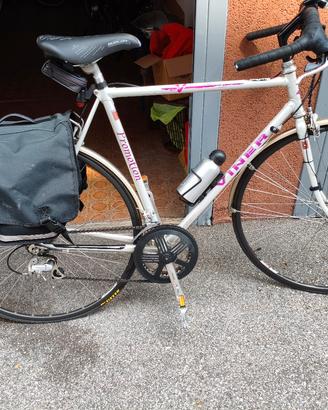 bicicletta da turismo