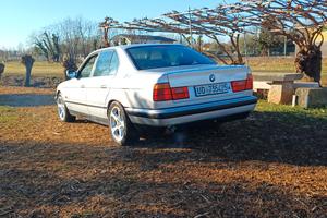 BMW 520 E34 benzina 6 cyl manuale